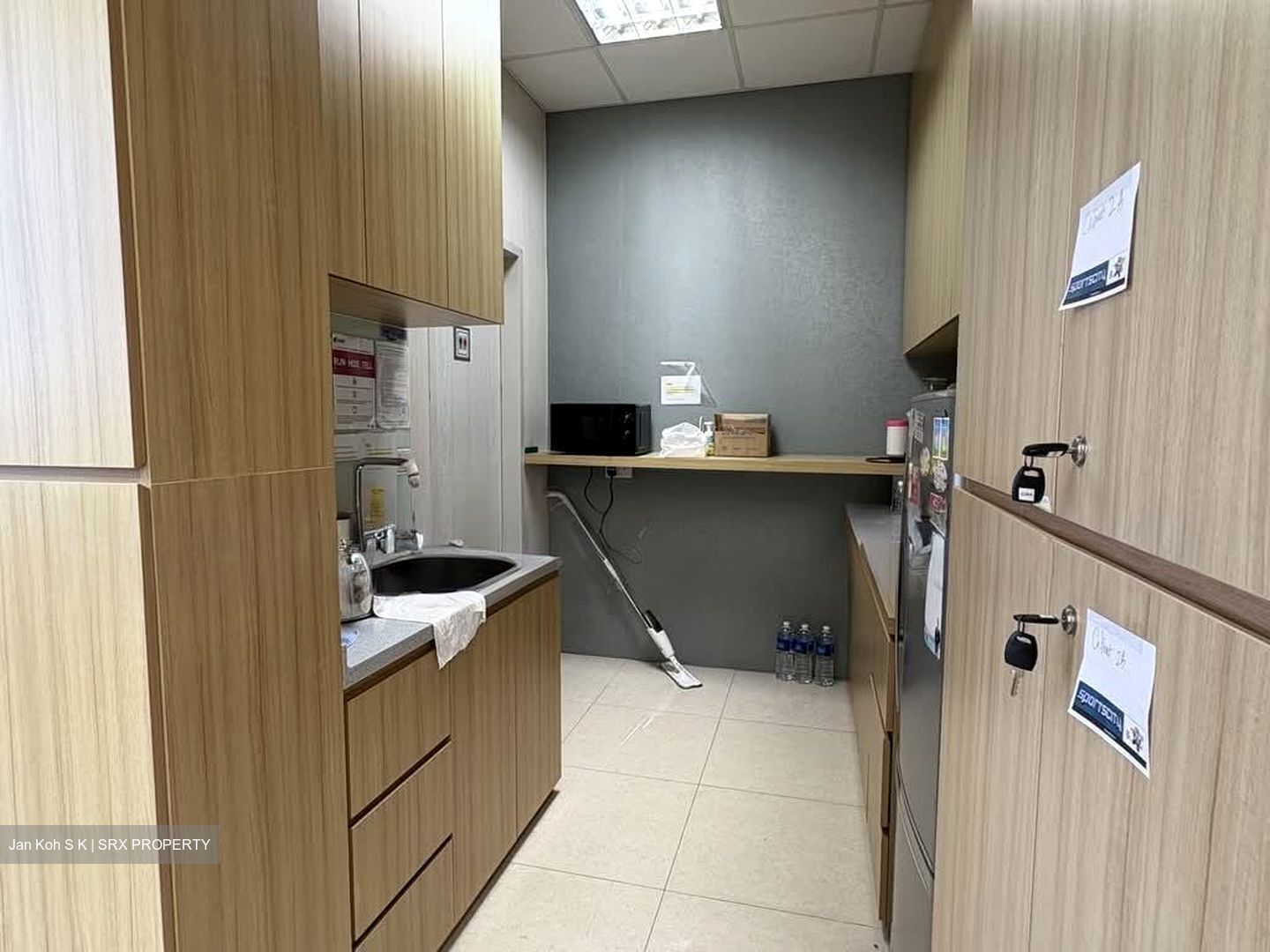 Az @ Paya Lebar (D14), Factory #600096301